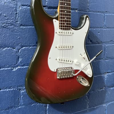 Fender Stratocaster - Medium Scale - STM-60R - "E Series" - MIJ - 1984 - 2 Tone Burst image 3