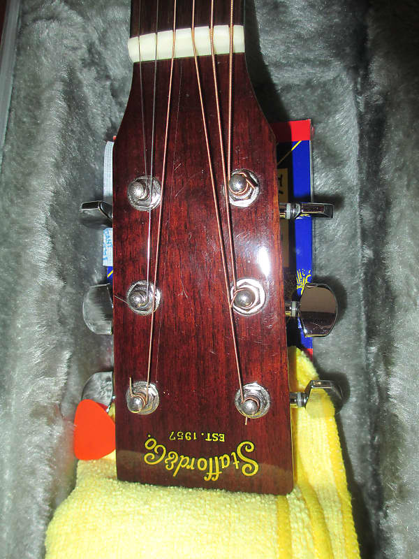 Stafford & Co. SF200D Acoustic Guitar