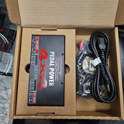 Voodoo Lab Pedal Power 4X4 - Black image 4