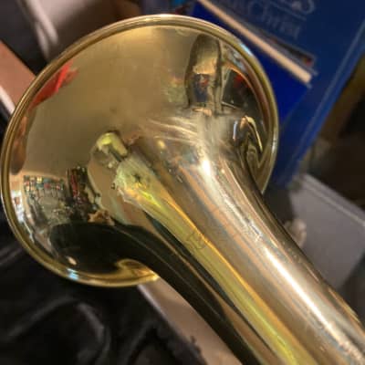 Bach TR500 Student Model Bb Trumpet 2010s Clear-Lacquered Brass image 6