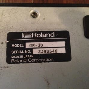 Roland GR-30: Guitar Synthesizer w/ 2 GK-3 pickups image 4