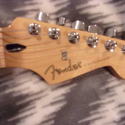 Fender Player Stratocaster 2020 - Sunburst image 5