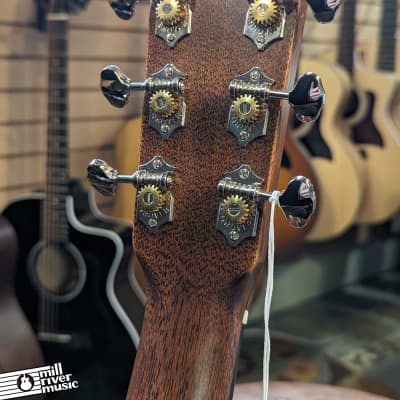Martin D-18 - Acoustic Guitar - Natural w/Hardshell Case image 6