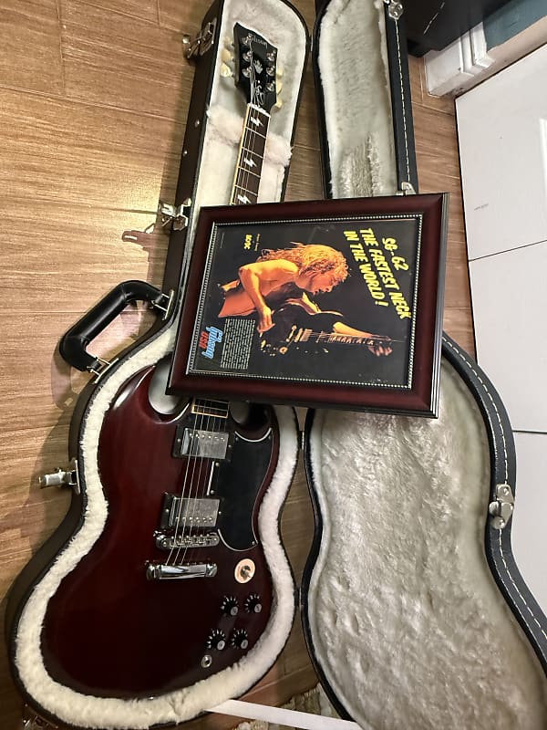 ギター GIBSON USA Angus Young SG Gibson Angus Young Signature SG Nickel Hardware | Guitar Center
