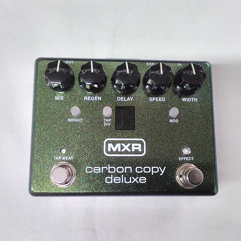 MXR Carbon Copy Deluxe