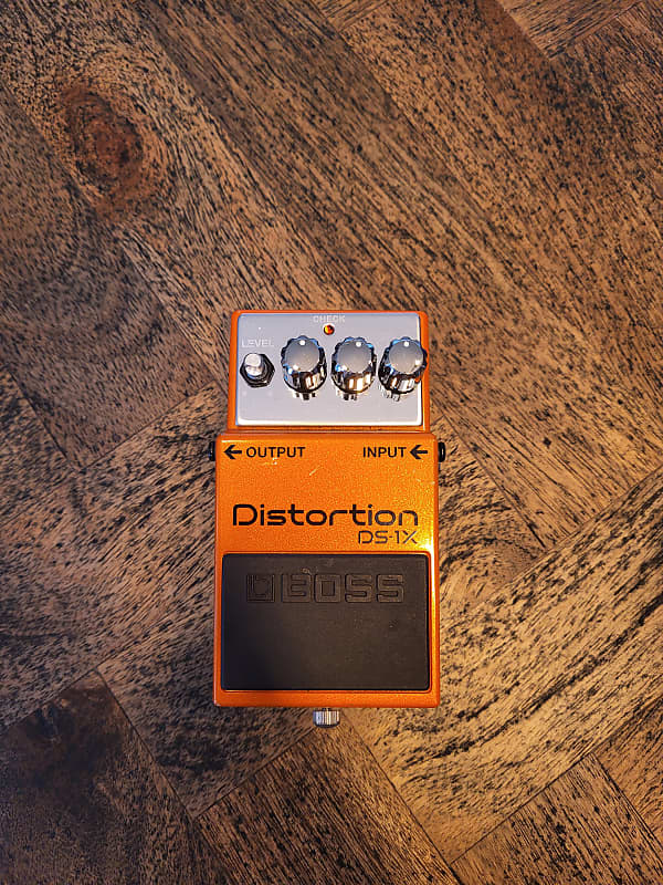 Boss DS-1X Distortion