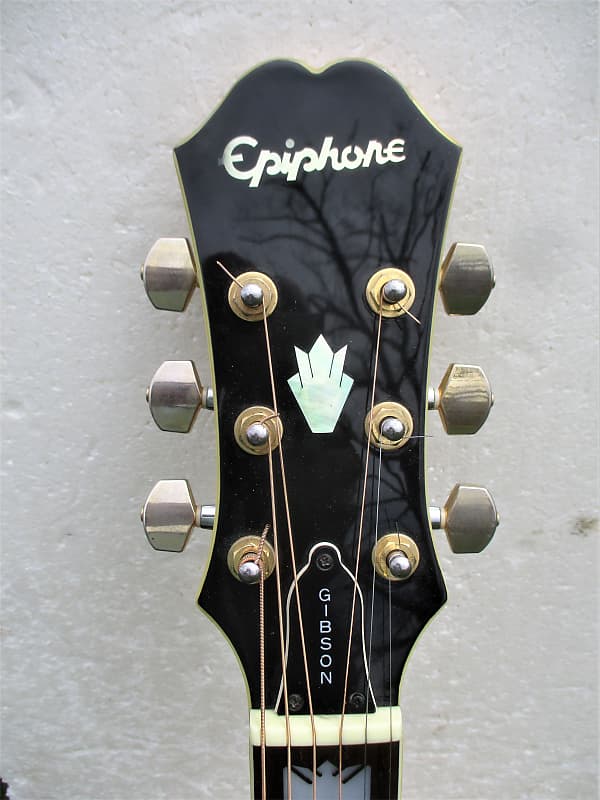 Epiphone EJ-200 Guitar, 1999, Made In Korea, Blond Finish, TKL Case, Exc.  Condition