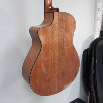 Breedlove Performer Concerto Bourbon CE B-Stock image 12