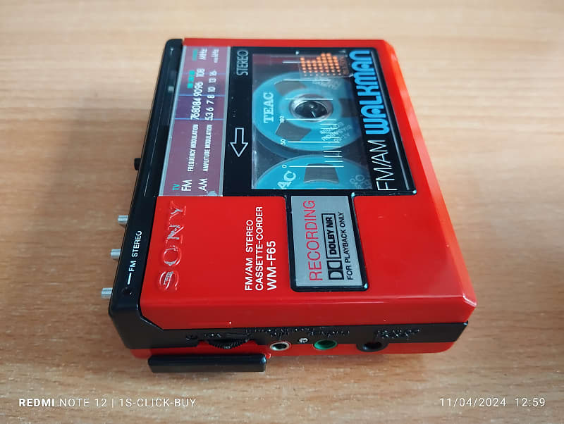 SONY WM-F65 ウォークマン レッド Sony WM-F65 ▷ Walkman.land