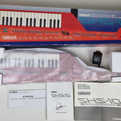 Mint Yamaha SHS-10R Keytar 1987 - Red