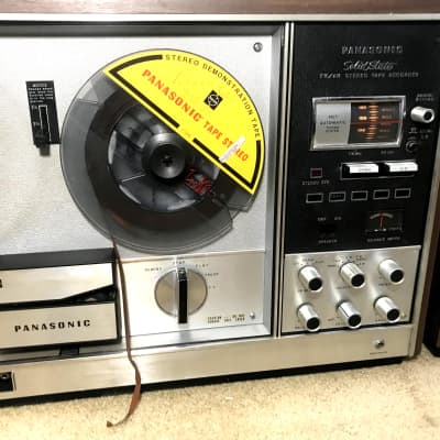 Panasonic RS-763FS . AM/FM Stereo Reel to Reel Tape recorder 1970 Wooden image 3