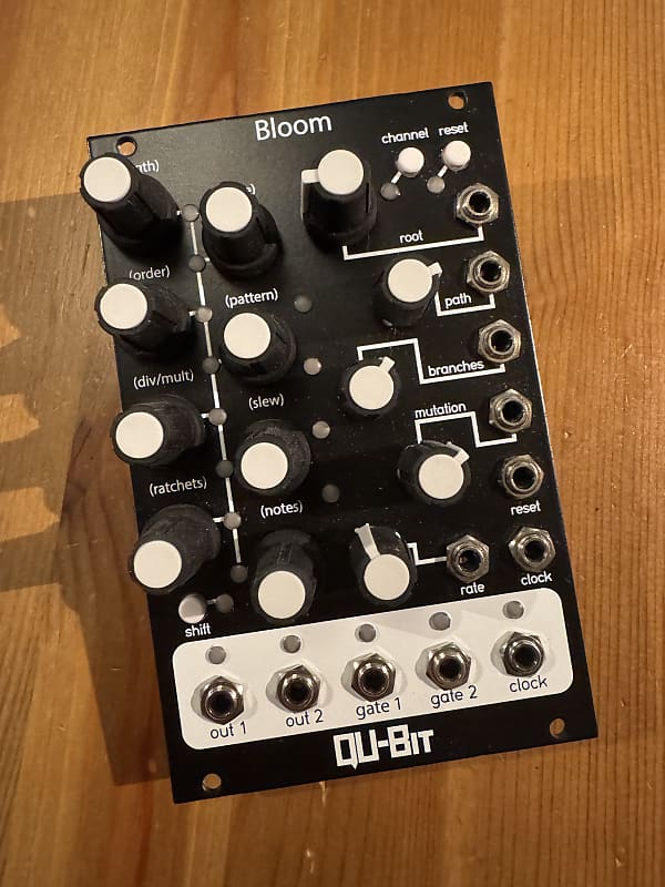 Qu-Bit Electronix Bloom