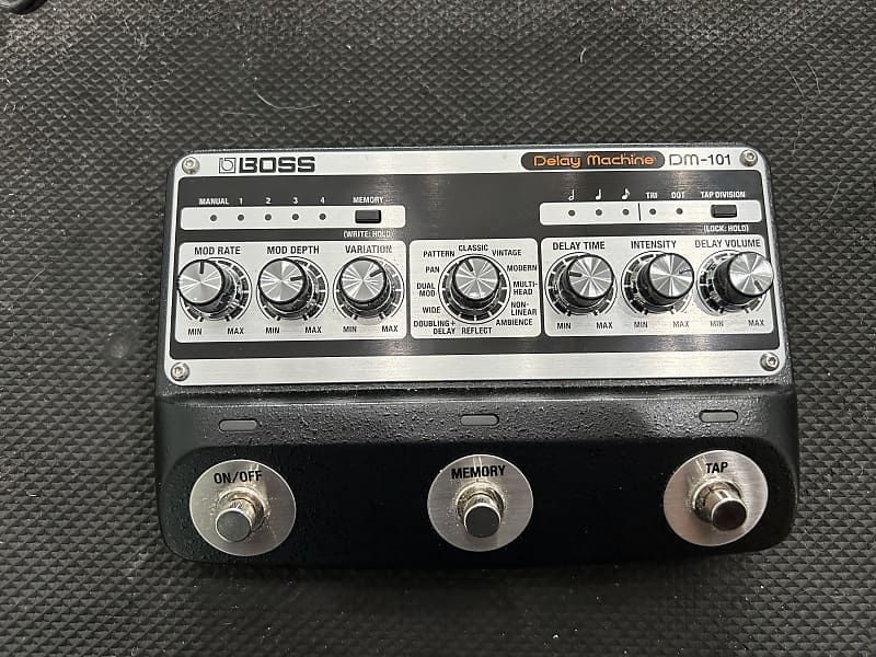Boss DM-101 Delay Machine