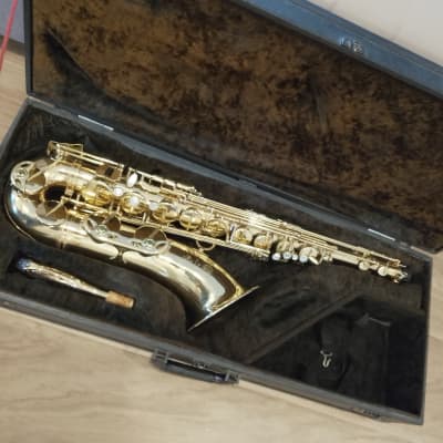 1994's Selmer Super Action 80 tenor saxophone, ready to play great sound. image 4