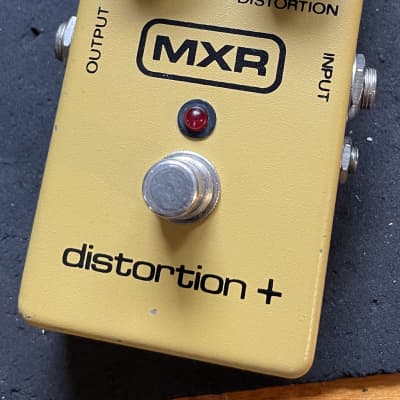 MXR M104 Distortion + 1987 - 1994 | Reverb