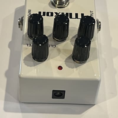 Maxon BD10 Hybrid Bass Driver Guitar Effects Pedal 2022
