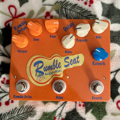 Reverb.com listing, price, conditions, and images for analog-alien-rumble-seat