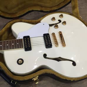 Yamaha AES1500 Electric Guitar, Made in Japan, OHSC image 2