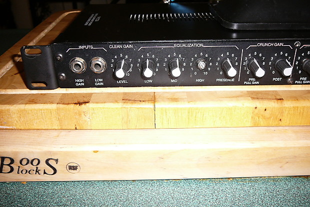 Peavey RockMaster Tube Guitar Preamp w Footswitch rackmount