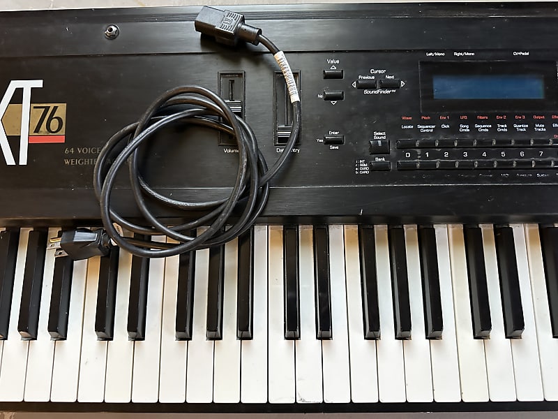 Ensoniq KT-76 64-Voice Digital Synthesizer 1992