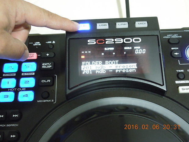 Denon DJ DN-SC2900 Digital Controller and Media Player | Reverb Denon DJ DN-SC2900 Digital Controller and Media Player | Reverb