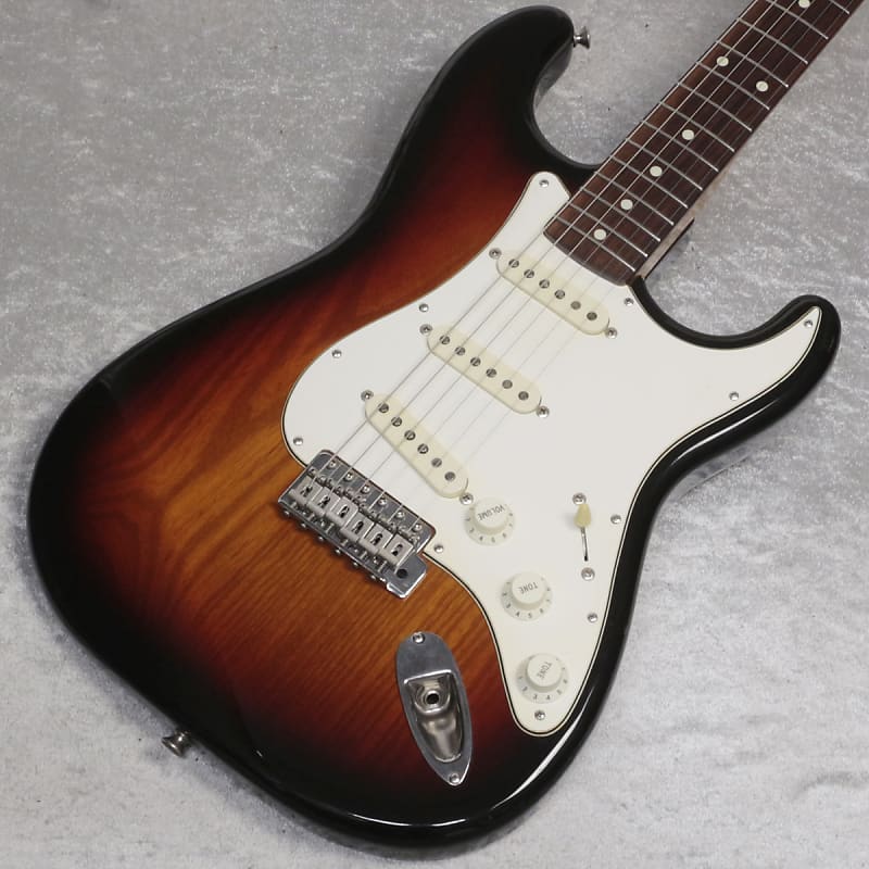 人気直販Fender Japan EXTRAD Stratocaster フェンダー