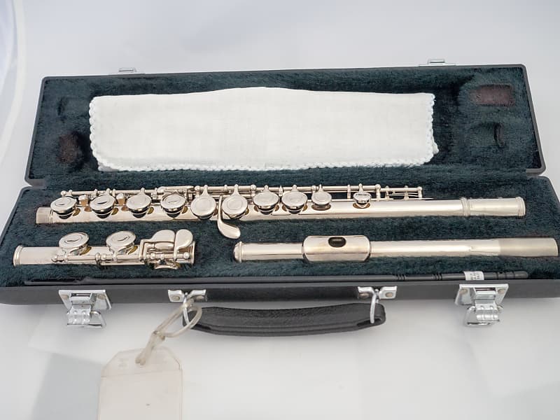 Yamaha YFL-221N Nickel-plated Student Flute Made in Japan *Serviced *Ready  to Play*