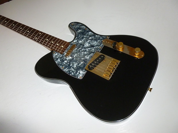希少】Fender Telecaster Custom 日本製 80'sE番