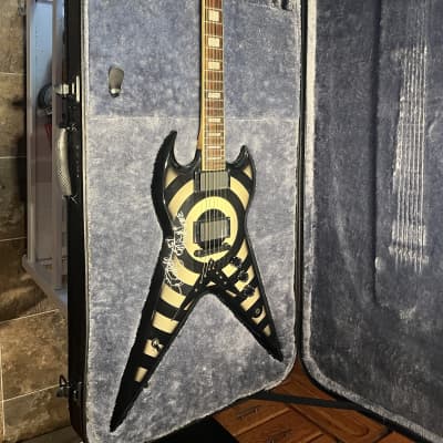 Epiphone Zakk Wylde ZV サイン入り Epiphone Zakk Wylde Signature “ZV” Custom Autographed by