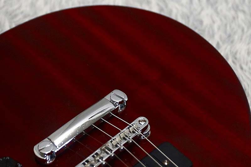 Epiphone inspired by Gibson Custom shop 2006 made Les Paul Epiphone inspired by Gibson Custom shop 2006 made Les Paul