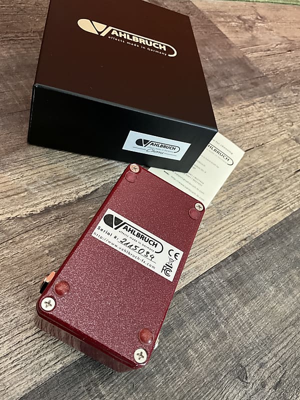 Vahlbruch Chorus 美品 Vahlbruch Analog Chorus Pedal - Matt's Music Center
