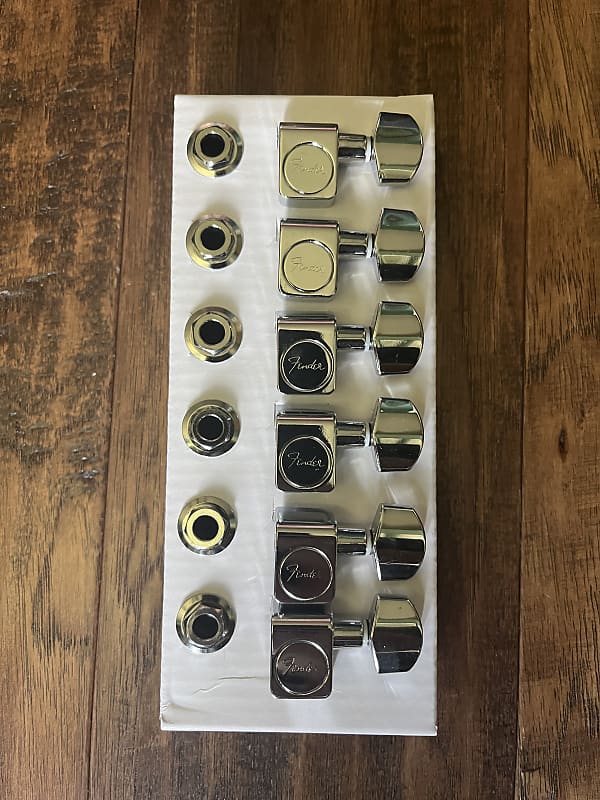 Fender Cast/sealed tuning machines 2018 Chrome Reverb