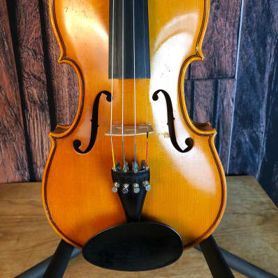 Gewa Mittenwald Karwendel 4/4 Size Violin with Case and Bow