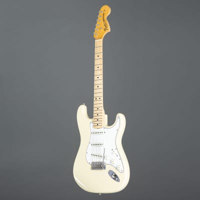 Fender '68 Stratocaster Deluxe Closet Classic Aged Vintage White - Electric Guitar image 10