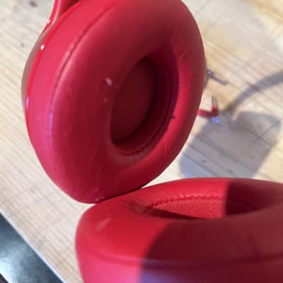 Beats by Dre Solo2 On-Ear Headphones 2010s - Red 1/8 inch 3.5mm image 5