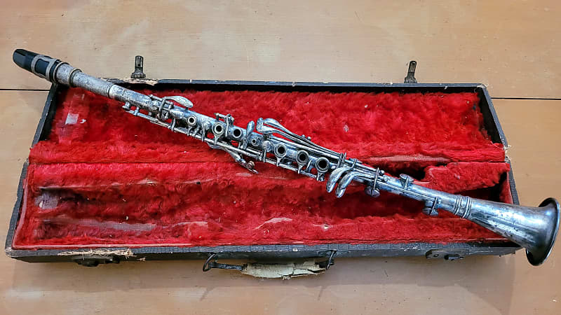 メタルクラリネット　Cavalier Elkhart VINTAGE ELKHART INDIANA CAVALIER METAL CLARINET | eBay