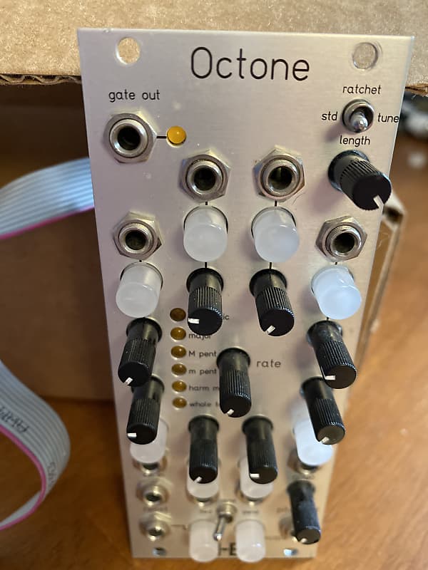 Qu-Bit Electronix Octone