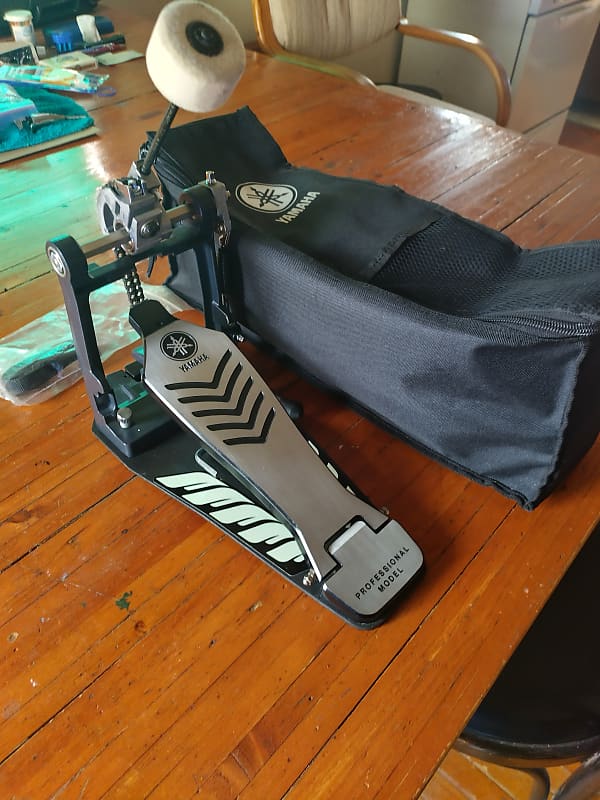 Yamaha Flying Dragon Bass drum Pedal 2000's Standard Reverb