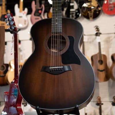 Taylor 324e Grand Auditorium Acoustic/Electric Guitar with Deluxe Hardshell Case - Demo image 2