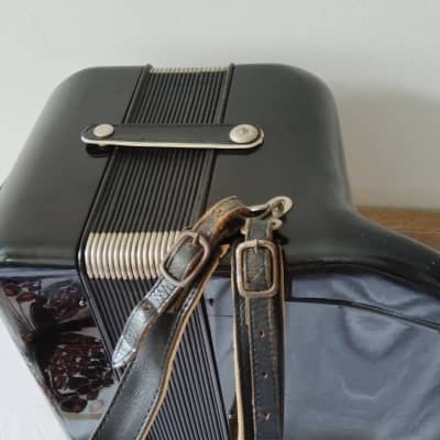 Hohner Ouverture Diatonic harmonica C-F image 7