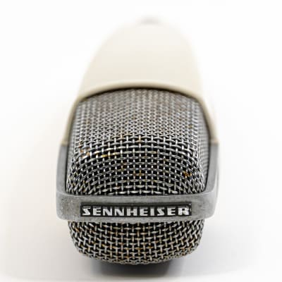 1960s Sennheiser MD 421-2 Cardioid Dynamic Microphone with Mic Clip image 7