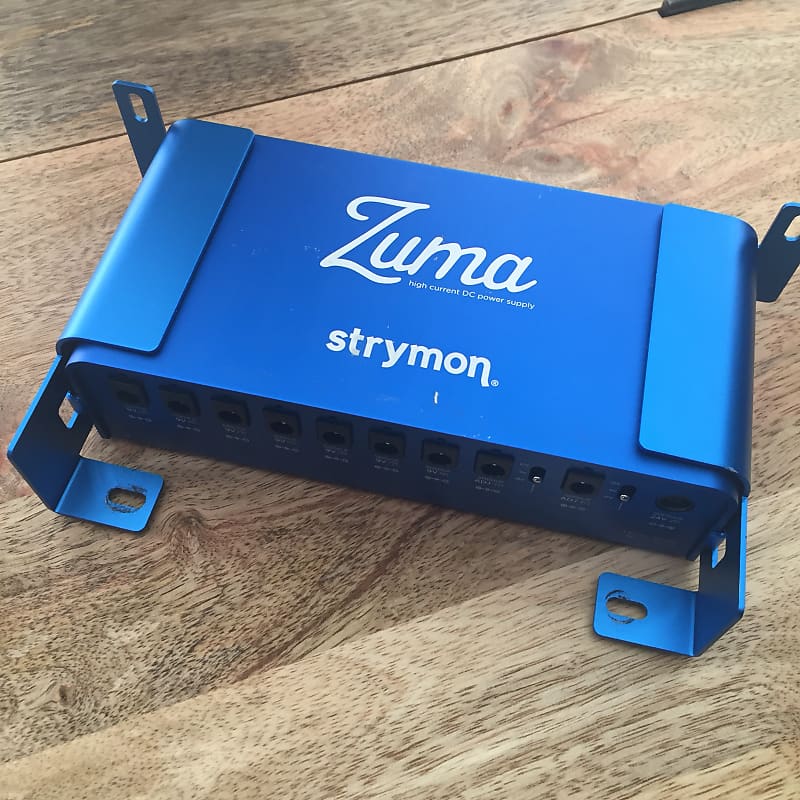 Strymon Zuma 9-Output High Current DC Power Supply with Mounting Brackets