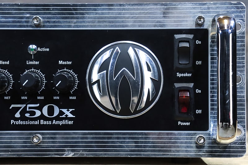 SWR 750X Professional Bass Amplifier 750-Watt into 4-Ohms
