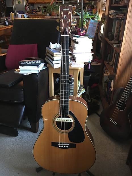 Yamaha ll11 acoustic guitar sale