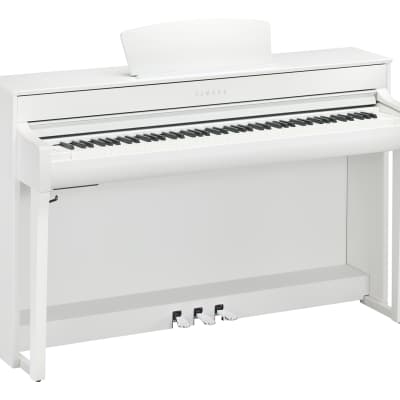 YAMAHA CLP-735 WH Clavinova image 2