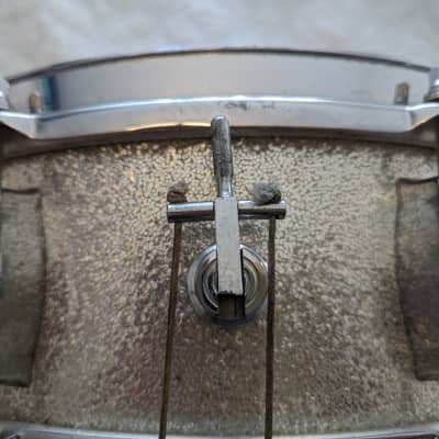 Camco Oaklawn 5x14, 8-lug snare 1960's - sparkle image 4