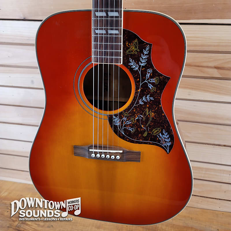 Epiphone Hummingbird Pro with Eperformer Electronics System Reverb