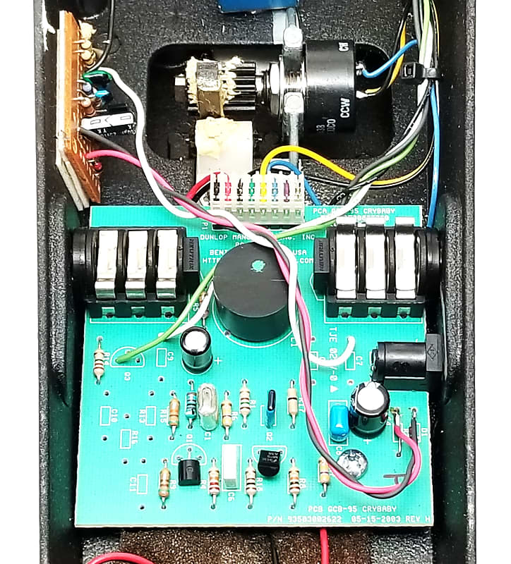 ギター CRY BABY GCB95BLM Shin's Music MOD. Shin's Music GCB-95 Mod. の正体 | MUSICLAND KEY SHIBUYA 1F