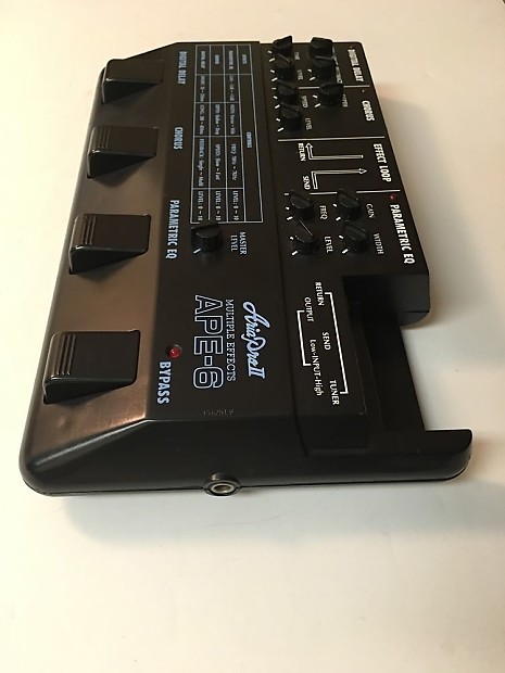 Aria Pro II APE-6 Multi Effects Delay Chorus Parametric EQ