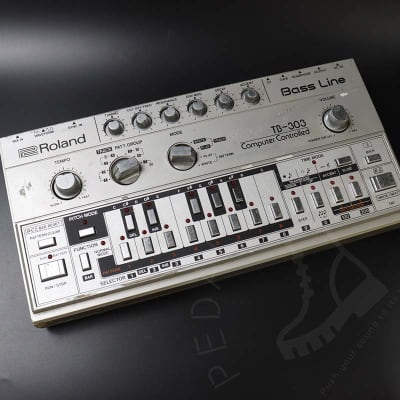 Roland TB-303 Bassline Synthesizer Module 1983